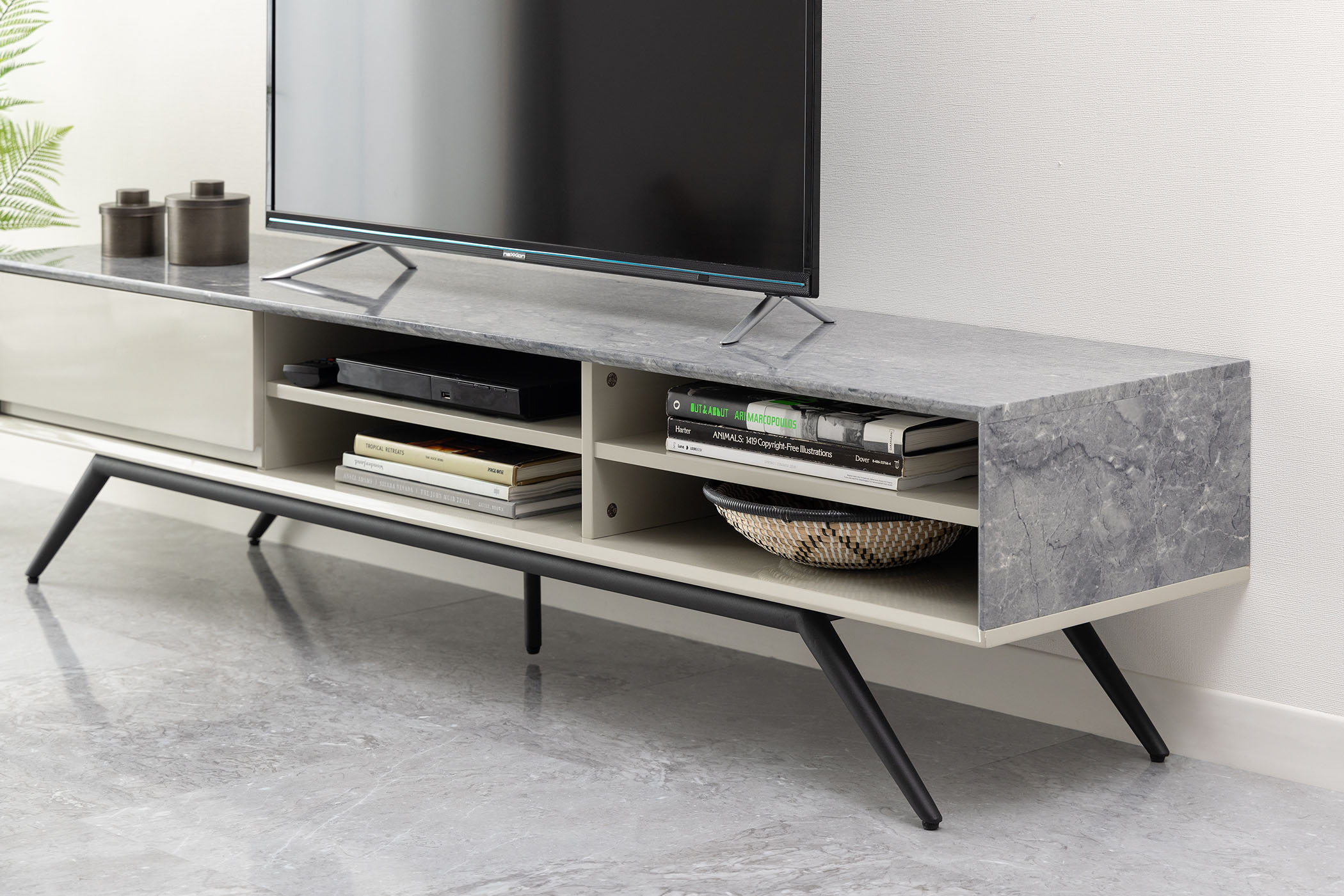 テレビ台 幅150～179cm | おしゃれな家具・インテリア通販【暮らしの