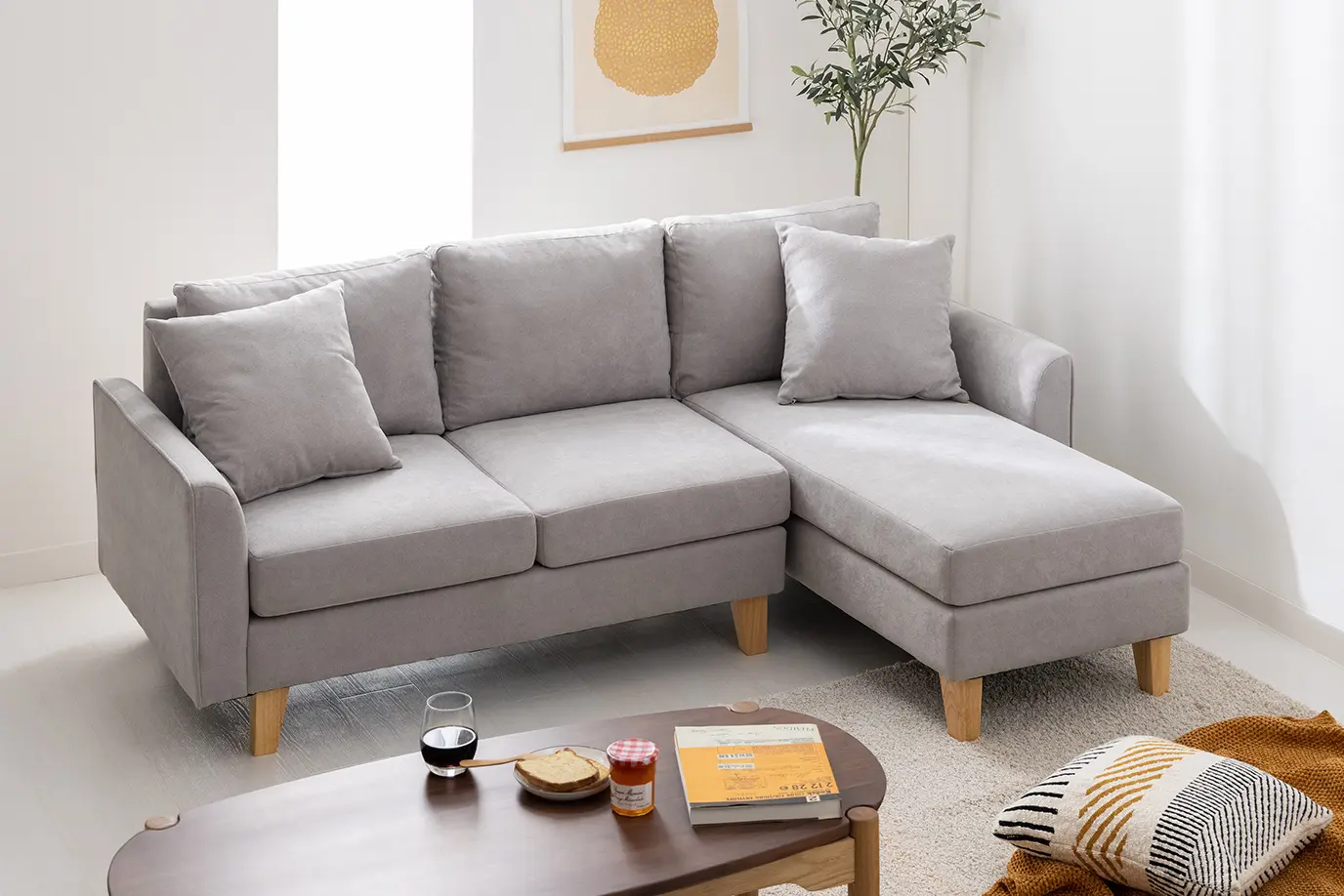 北欧モダンなソファ