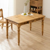 幅120cm 木製 ダイニングテーブル 4人掛け 天然木 無垢材 パイン材 引出し付き コンパクト 収納付き 食卓机 おしゃれ 北欧風 ナチュラル カントリー｜¥51,728の動画