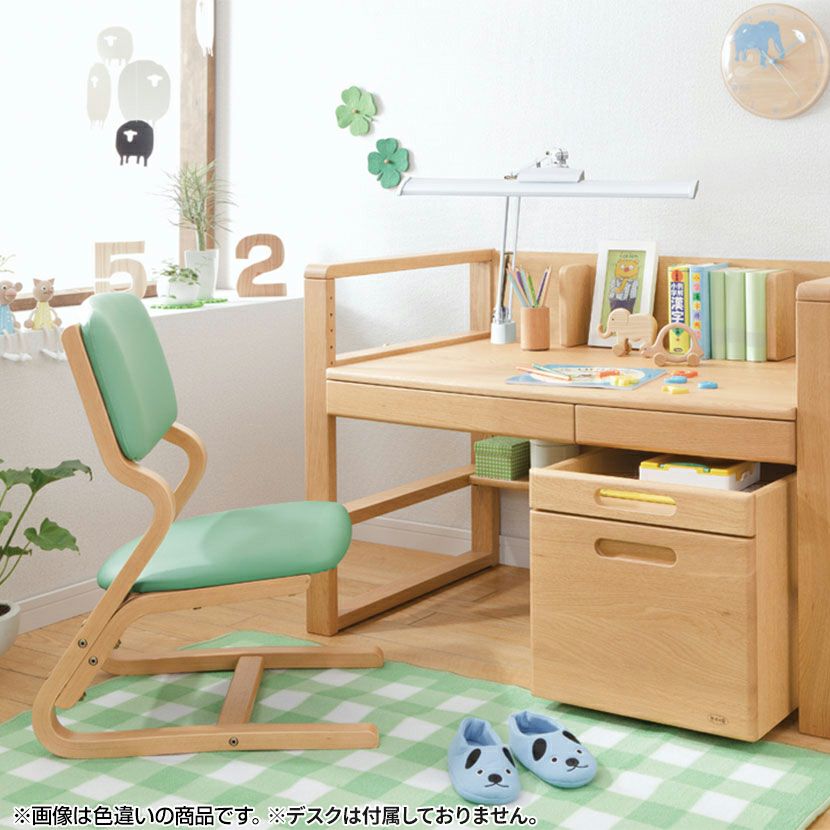 【デスクチェア】浜本工芸（中古）ナチュラルオーク、ホワイト 浜本工芸 曲線を活かしたデザインが特長 デスクチェア DSC-23 学習椅子