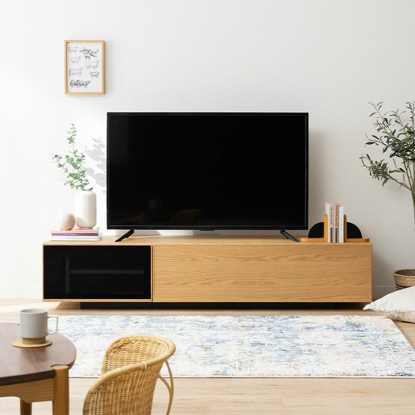 幅180cm 木製 テレビボード ～70型以上 天然木 アッシュ材 引出し付き