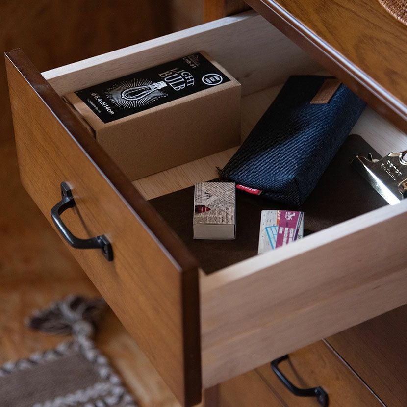 幅80cm 木製 サイドボード アンティーク風 引出し付き ガラス扉 黒