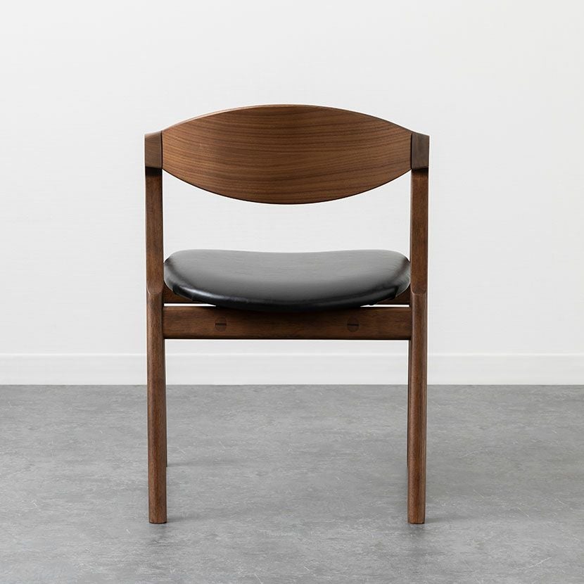 設置無料】木製 ダイニングチェア ミキモク 天然木 肘付き 椅子 合皮