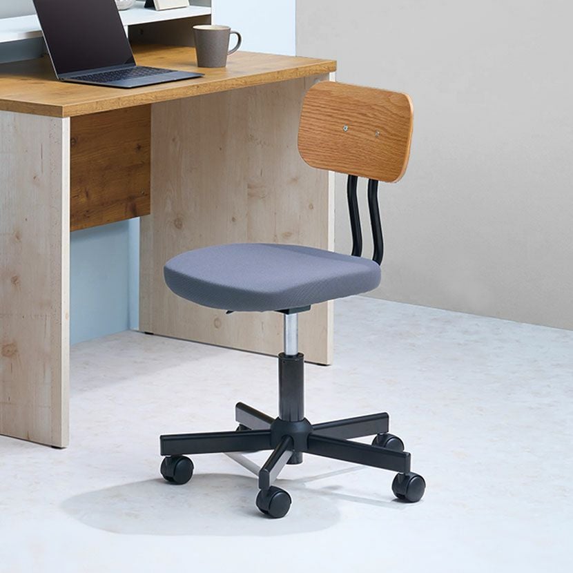 ソレード オフィスチェア 肘付 キャスター付 リクライニング デスク